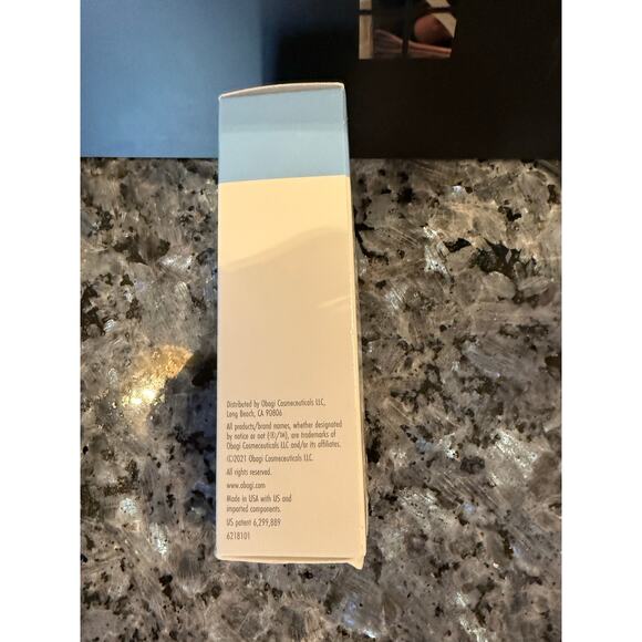 Obagi clinical vitamin c + Arbutin brightening serum 1 oz - Picture 5 of 5